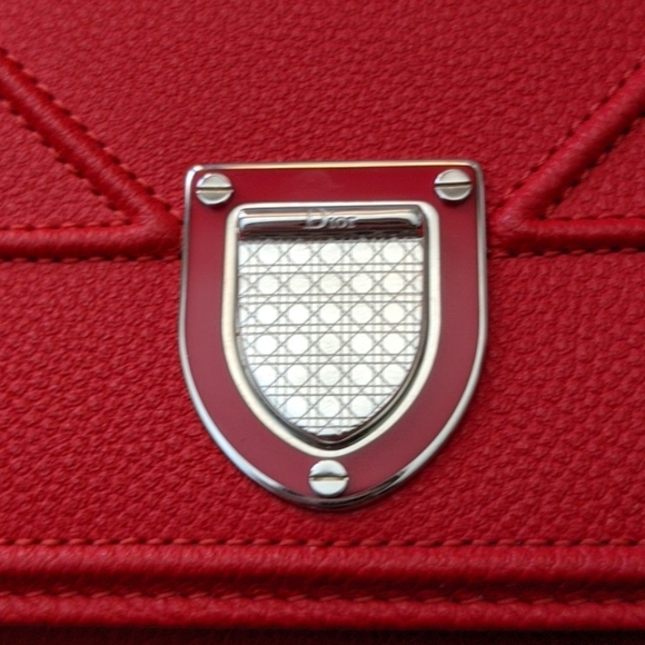 Vintage Dior Diorama Wallet on Chain - Picture 4 of 14